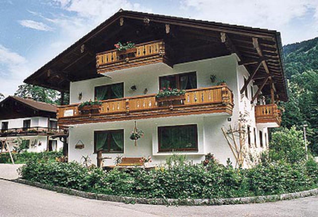 Haus Am Reschenberg Ferienwohnungen Ramsau bei Berchtesgaden Exterior photo